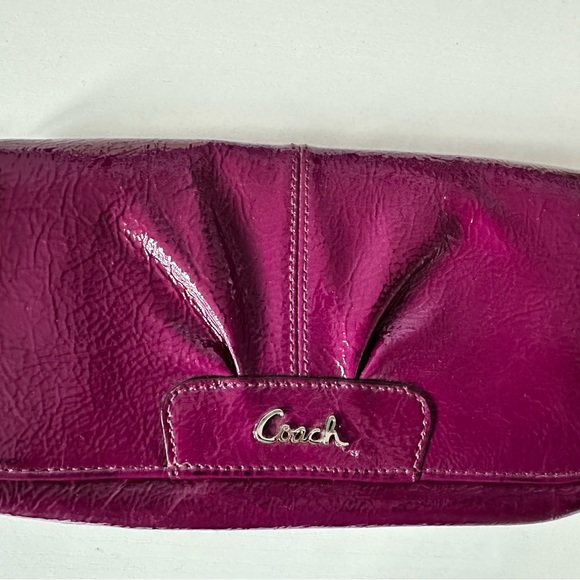 Coach Patent Leather large flap wallet wristlet - Picture 6 of 17